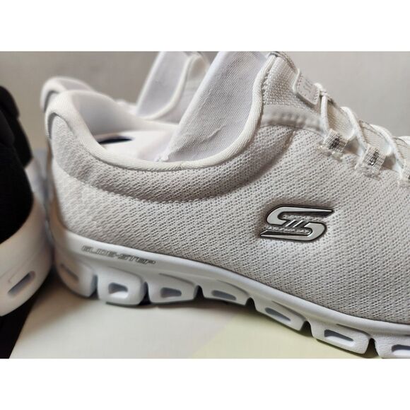 2 Pairs Skechers Glide-Step Women’s Size 7 Wide Fit | Black & White | No-Tie - Picture 7 of 11